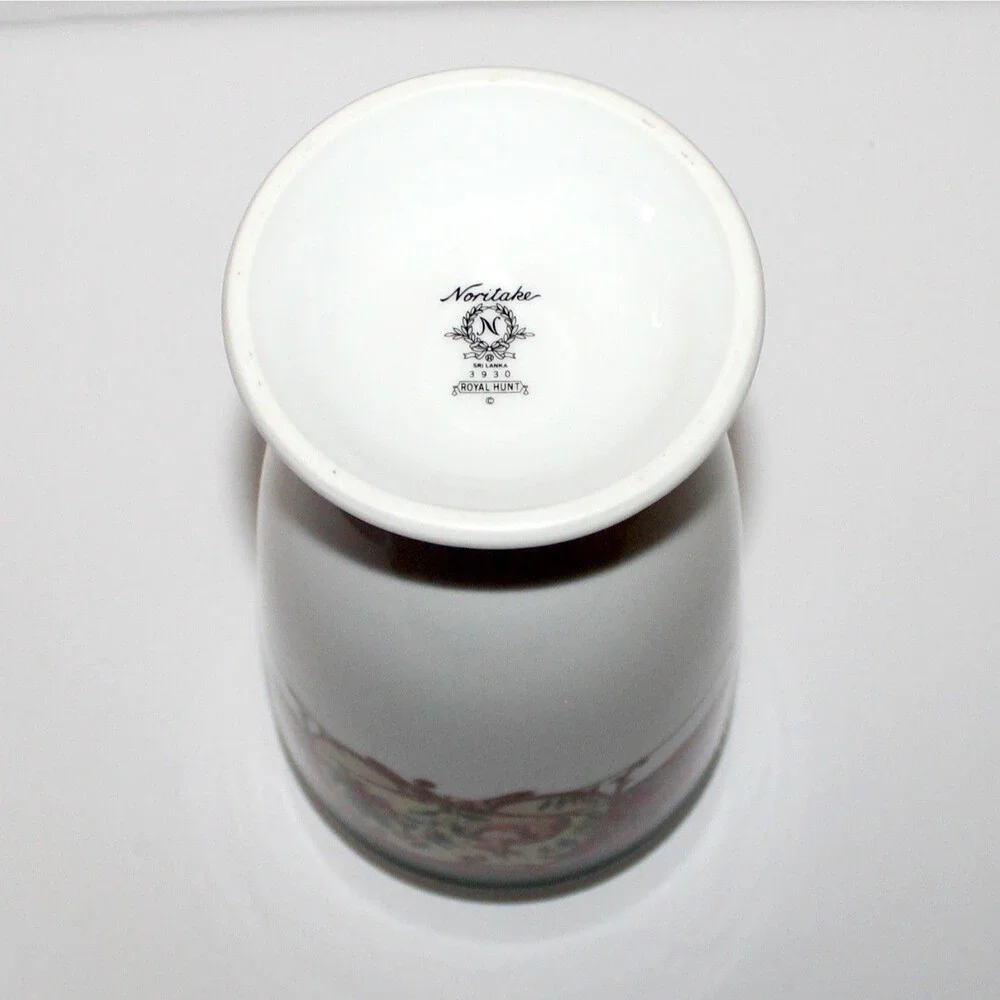 Noritake Royal Hunt 3930 Flower Vase 9” porcelain vintage french english cottage